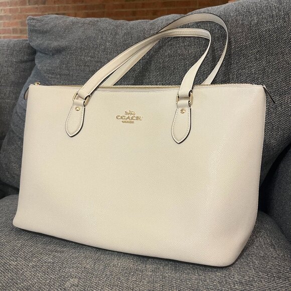 Large Cream Coach Purse - Picture 1 of 14